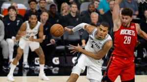 NBA: Wembanyama overcomes slow start to score 15 points in Spurs&#039; win over Rockets