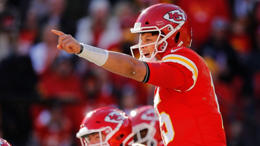 Mahomes and Chiefs inflict fresh misery on Raiders, dismal Sunday for Jackson and Newton