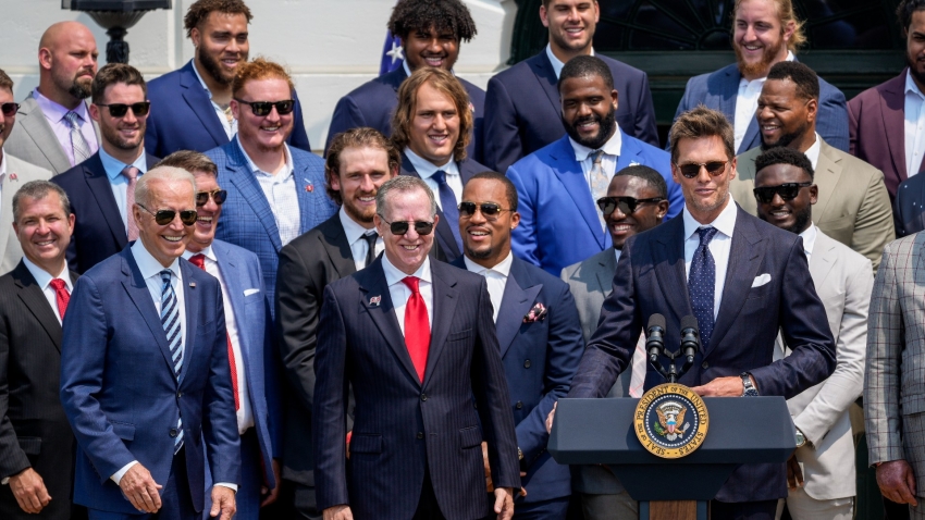 Tom Brady makes election joke Bucs White House Super Bowl winners