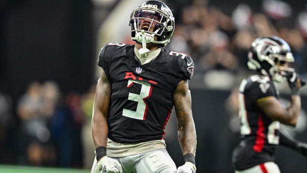 Atlanta Falcons linebacker Mykal Walker (3) lines up against the