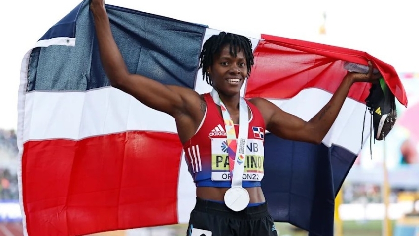 Marileidy Paulino claims Olympic gold in record-breaking 400m performance