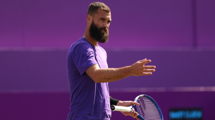 Paire makes strong start in Gstaad