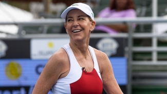 Chris Evert completes chemo after tennis great revealed ovarian cancer diagnosis