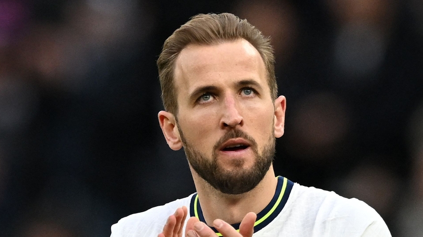 Gullit: Kane should be &#039;selfish&#039; and leave Tottenham for trophies