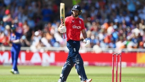 Buttler earns first win as Malan-inspired England hold off India