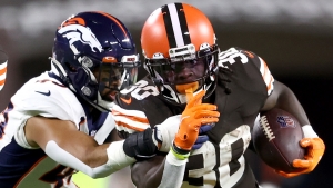Johnson excels in first start as Browns down struggling Broncos