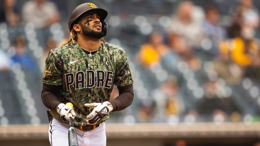 Padres Fernando Tatis tests positive for COVID-19, placed on