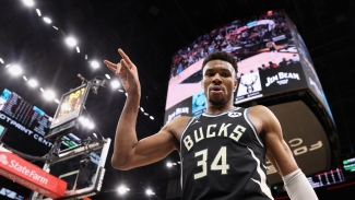 Giannis: Bucks must &#039;stay humble&#039; after clinching playoff spot