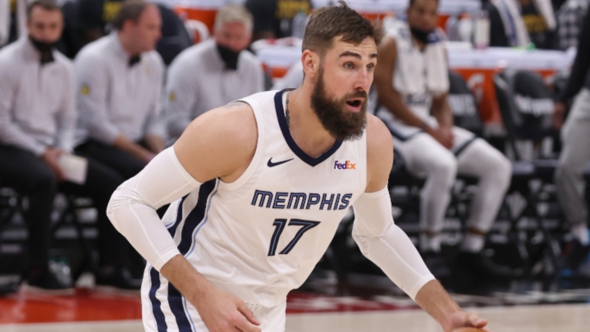 Grizzlies get Pels&#039; 10th pick but give up Valanciunas and take on Adams, Bledsoe contracts