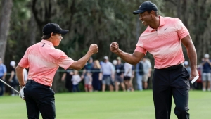 We just suck at putting – Tiger and Charlie Woods struggle in PNC Championship