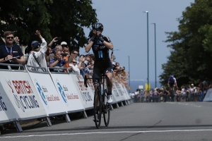 Fred Wright becomes British men’s road champion with first professional win