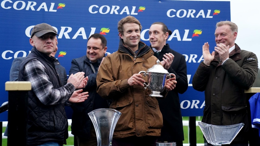 Thomas preparing twin assault on Coral Gold Cup