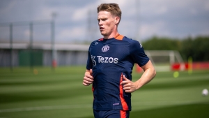 Ten Hag wants to keep &#039;important&#039; McTominay despite Man Utd exit links