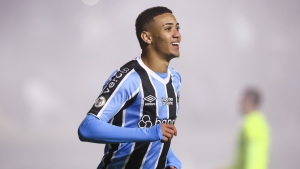 Brentford confirm arrival of 18-year-old Nunes from Gremio