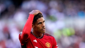 Raphael Varane knock adds to Manchester United’s injury problems