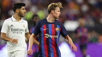 De Jong the defender? Xavi insists move was strategic, not about sending a message