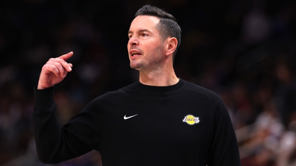 Lakers coach Redick storms out of press conference after Grizzlies defeat