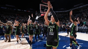 Lynx beat Sun to reach WNBA Finals