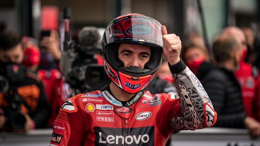 Pole-sitter Bagnaia will not change approach despite Quartararo&#039;s career-worst qualifying result