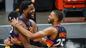NBA playoffs 2021: Ayton, Suns stun Clippers with last-second dunk for Game 2 win