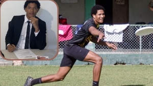 Darren Dyer becomes the first Jamaican to win a frisbee scholarship to a US college.