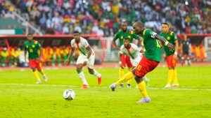 Cameroon 2-1 Burkina Faso: Aboubakar penalty double gets hosts off to winning AFCON start
