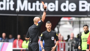 Ligue 1 referees set record for most red cards awarded in a matchday