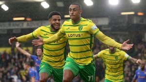 Adam Idah’s stoppage-time winner helps Norwich snatch three points against Hull