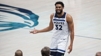 Knicks to acquire star forward Towns from Timberwolves in blockbuster trade