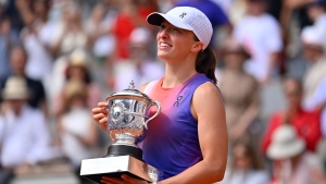 Swiatek glad Roland Garros crowd helped reaffirm her belief
