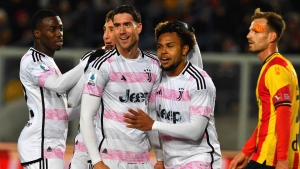 Double delight for Dusan Vlahovic as Juventus see off Lecce