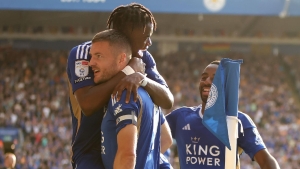 Jamie Vardy on target as leaders Leicester record another victory