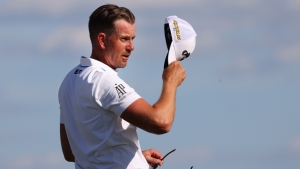 Stenson retains lead after day two at LIV Golf Bedminster
