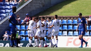 Newcastle Jets 1-2 Macathur: A-League new boys go top