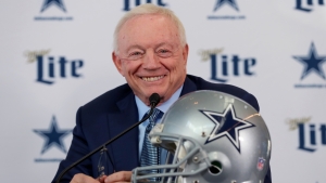 Cowboys owner Jones sets expectations: &#039;We need to be viable in the playoffs&#039;