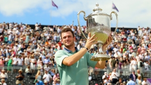 Paul races to Queen&#039;s Championship title with straight-sets win
