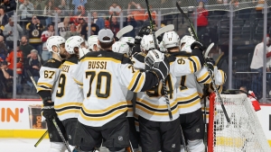 Bruins set NHL single-season wins record