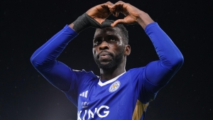 Kelechi Iheanacho and Kasey McAteer fire Leicester to win at Norwich