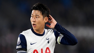 Son wants trophy to achieve legendary status at Tottenham