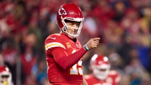 Patrick Mahomes beats Jalen Hurts to NFL MVP