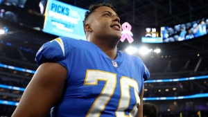 Los Angeles Chargers await OT Rashawn Slater's return