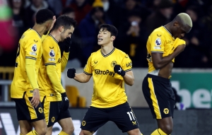 Gary O’Neil hails ‘very impressive’ Wolves match-winner Hwang Hee-chan