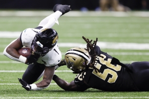 Jacksonville Jaguars survive fightback to see off New Orleans Saints