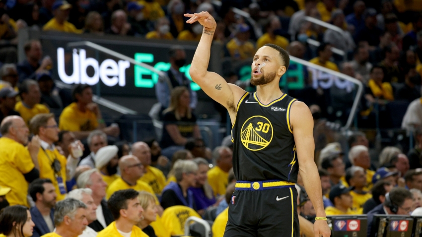 Stephen Curry's double-double leads Golden State Warriors to Game 1 win