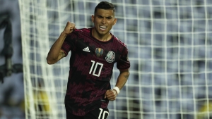 Costa Rica 0-1 Mexico: Pineda penalty preserves El Tri&#039;s perfect start to World Cup qualifying
