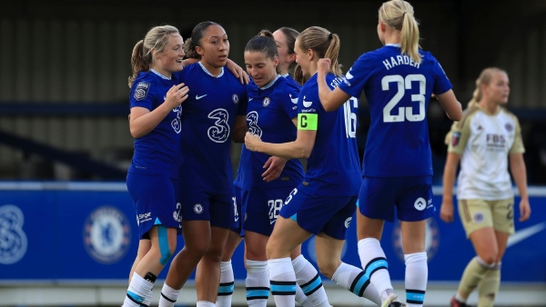 Chelsea thrash Leicester to move a point behind WSL leaders Manchester United