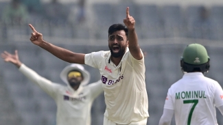 Unadkat ends 12-year Test exodus as India brush aside Bangladesh