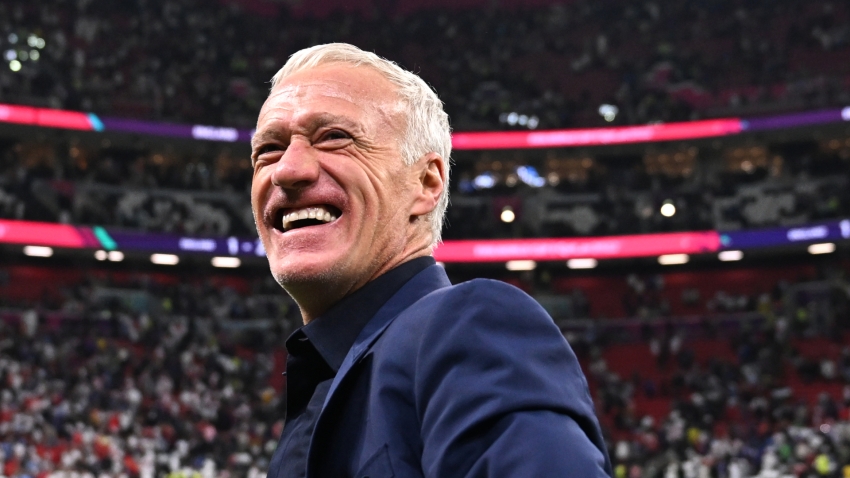 Deschamps to stay as France coach until 2026