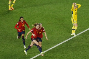 US women's national team to embrace 'adversity' at sold-out Wembley friendly