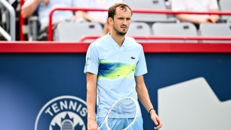 Medvedev stunned by Davidovich Fokina at Canadian Open, Zverev eases through